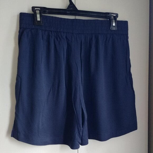 Denver Hayes Navy Blue Shorts, Size Medium, Never Worn, Two Available. - Picture 2 of 3